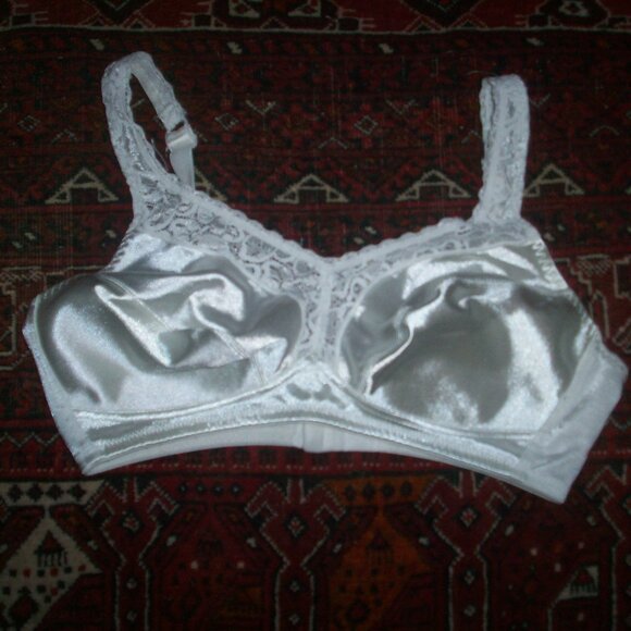 Playtex Collection Bra White Lace Trimmed Not Padded #4251 Sz 36D Made in USA - Picture 3 of 8